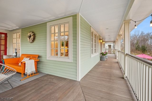 391 Up Mountain Avenue, Montclair Twp., NJ 07043