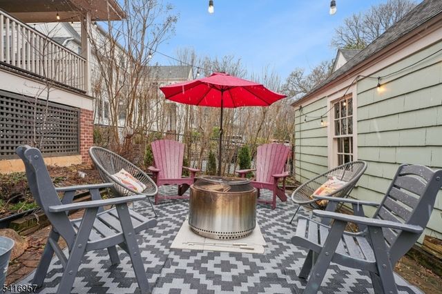 391 Up Mountain Avenue, Montclair Twp., NJ 07043