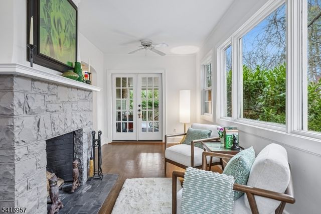 391 Up Mountain Avenue, Montclair Twp., NJ 07043