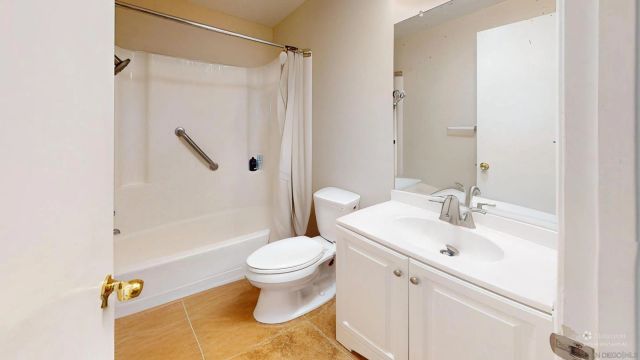 625 E J, Chula Vista, CA 91910