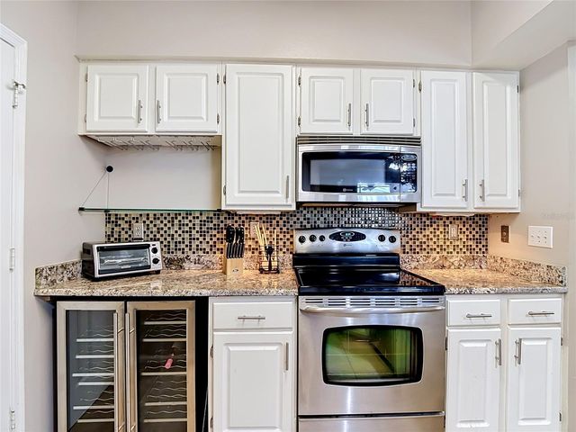 5308 BAY CLUB CIRCLE 5308, Tampa, FL 33607