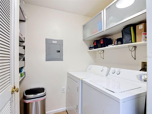 5308 BAY CLUB CIRCLE 5308, Tampa, FL 33607