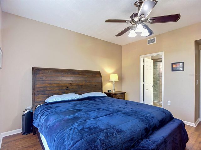 5308 BAY CLUB CIRCLE 5308, Tampa, FL 33607