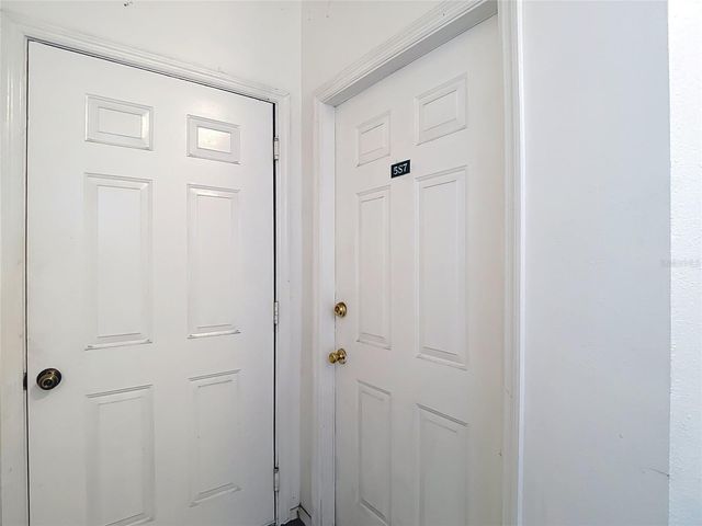 5308 BAY CLUB CIRCLE 5308, Tampa, FL 33607