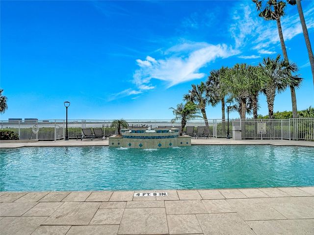5308 BAY CLUB CIRCLE 5308, Tampa, FL 33607