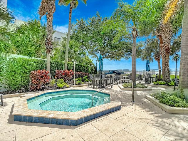5308 BAY CLUB CIRCLE 5308, Tampa, FL 33607