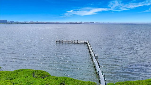 5308 BAY CLUB CIRCLE 5308, Tampa, FL 33607