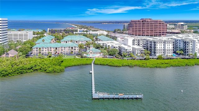 5308 BAY CLUB CIRCLE 5308, Tampa, FL 33607