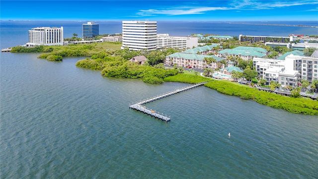 5308 BAY CLUB CIRCLE 5308, Tampa, FL 33607