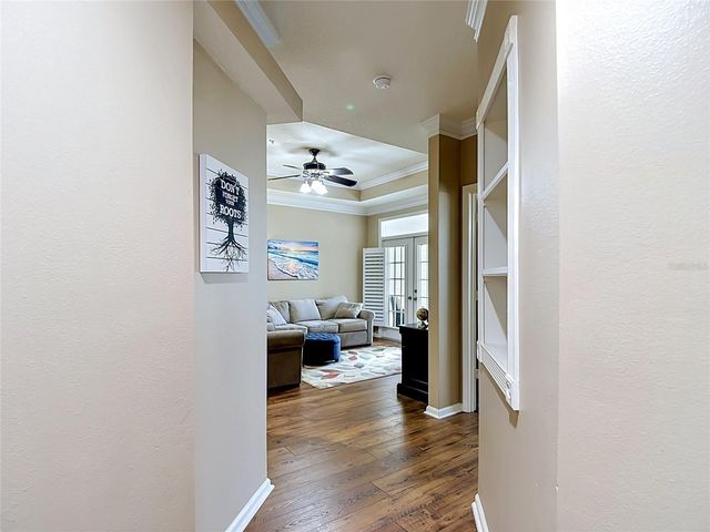 5308 BAY CLUB CIRCLE 5308, Tampa, FL 33607