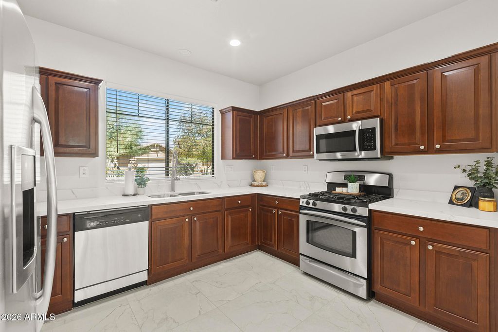 1713 W MORSE Drive, Anthem, AZ 85086 — photo 4