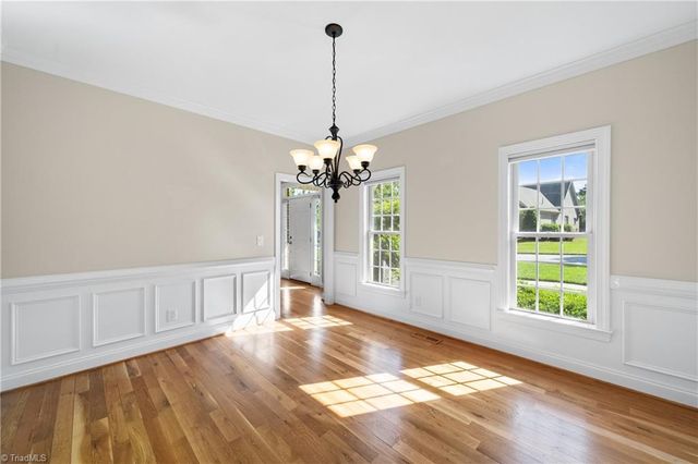 7057 Harperglen Road, Clemmons, NC 27012