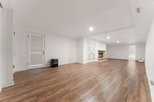 210 W 150 N, Valparaiso, IN 46385
