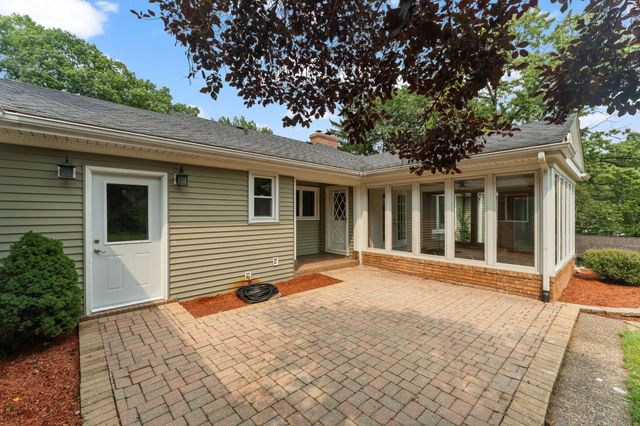210 W 150 N, Valparaiso, IN 46385