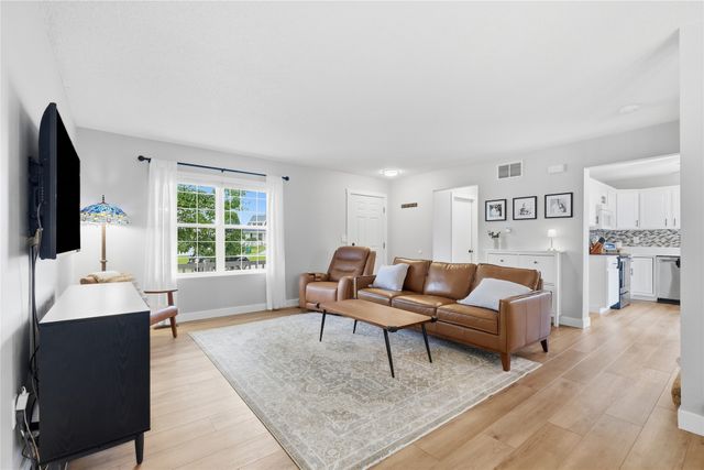 3220 SW Palidian Circle, Ankeny, IA 50023