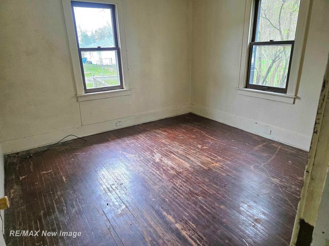 5025 Peterson Street, Buena Vista Twp, MI 48601