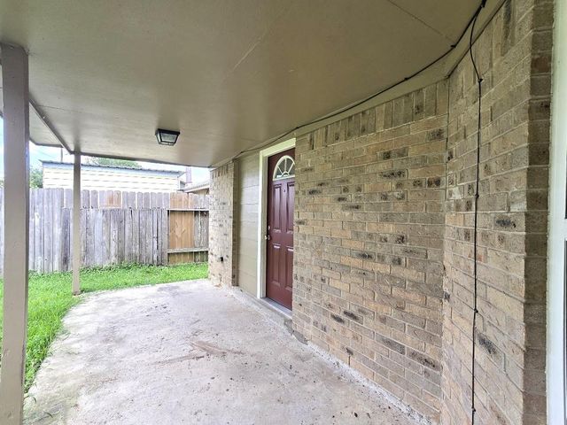 19618 Stillhouse Drive, Tomball, TX 77375
