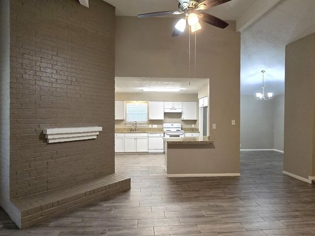 19618 Stillhouse Drive, Tomball, TX 77375