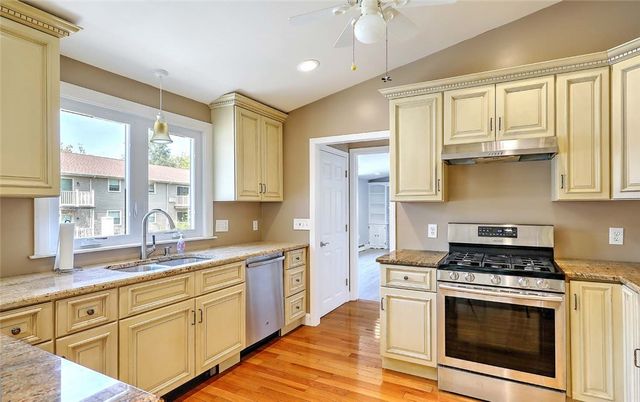 45 Countryside Drive, North Providence, RI 02904