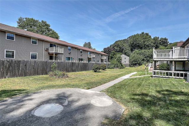 45 Countryside Drive, North Providence, RI 02904