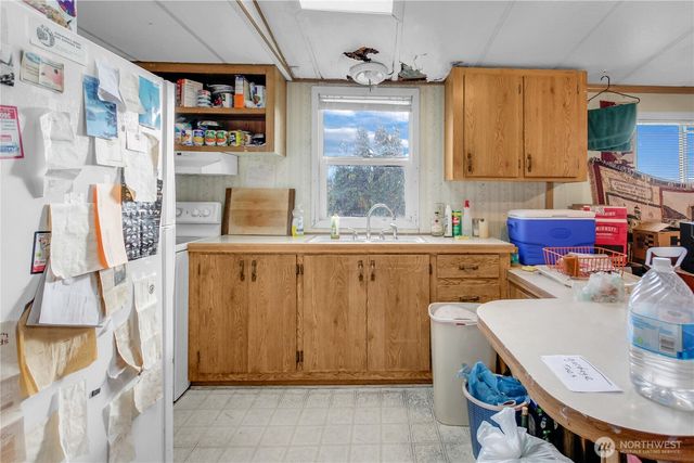 805 Elochoman Valley Road, Cathlamet, WA 98612