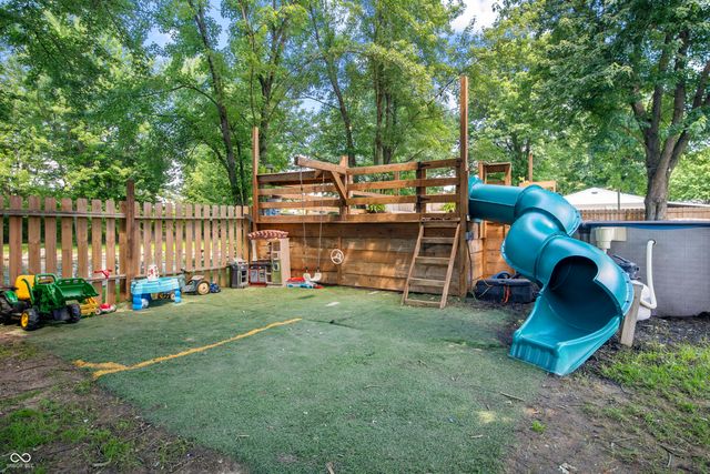 4230 Five Points Road, Indianapolis, IN 46239