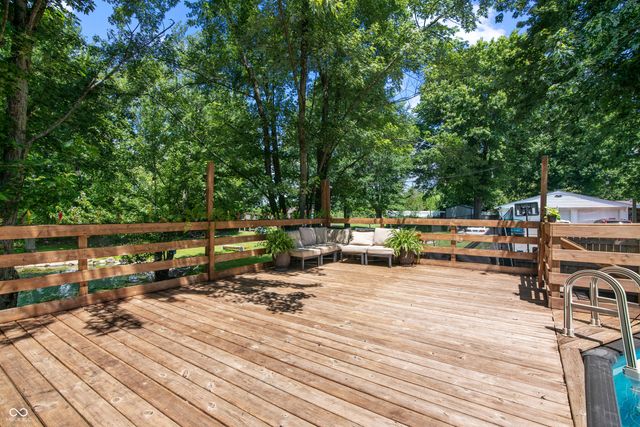 4230 Five Points Road, Indianapolis, IN 46239
