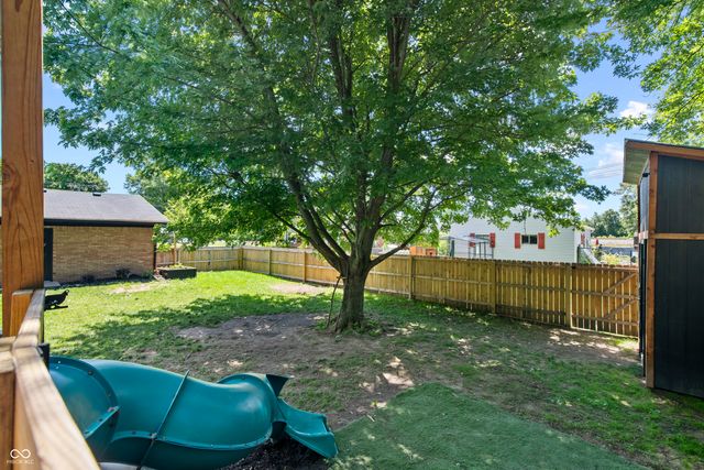 4230 Five Points Road, Indianapolis, IN 46239