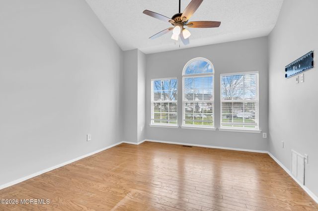 63 Dover Court, Tinton Falls, NJ 07712