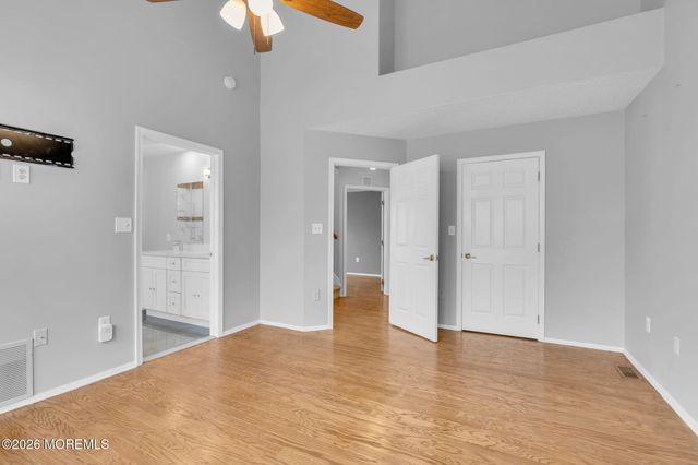 63 Dover Court, Tinton Falls, NJ 07712