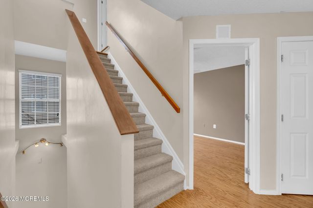 63 Dover Court, Tinton Falls, NJ 07712