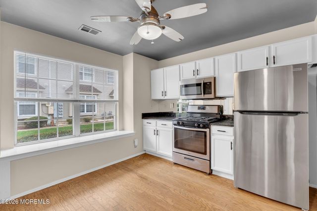 63 Dover Court, Tinton Falls, NJ 07712