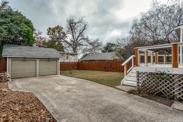 124 Normandy, San Antonio, TX 78209