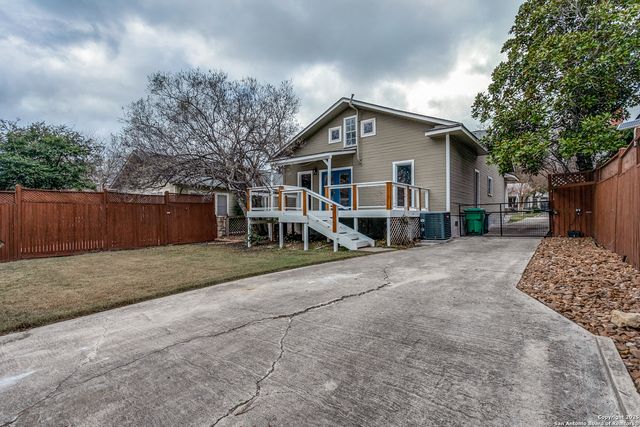 124 Normandy, San Antonio, TX 78209