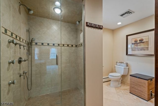 164 Parker Rd, Washington Twp., NJ 07853