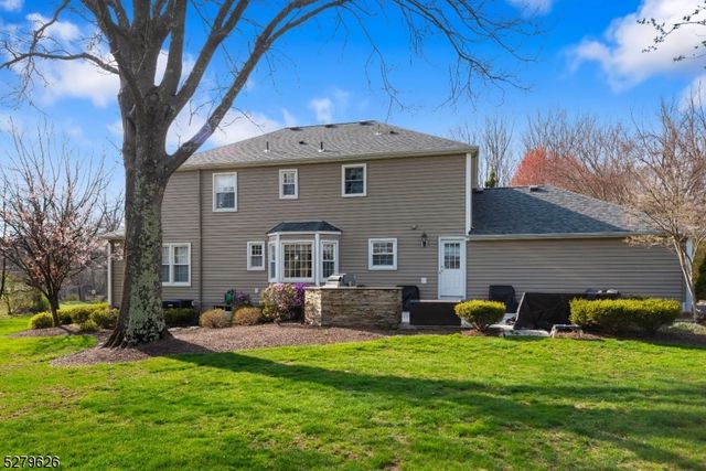 164 Parker Rd, Washington Twp., NJ 07853