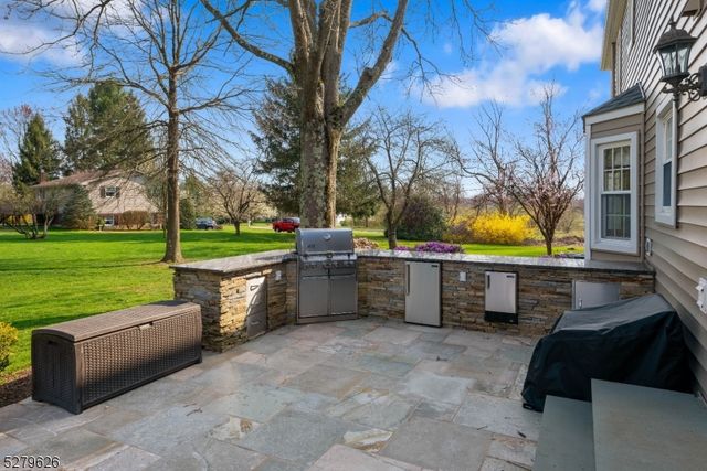 164 Parker Rd, Washington Twp., NJ 07853