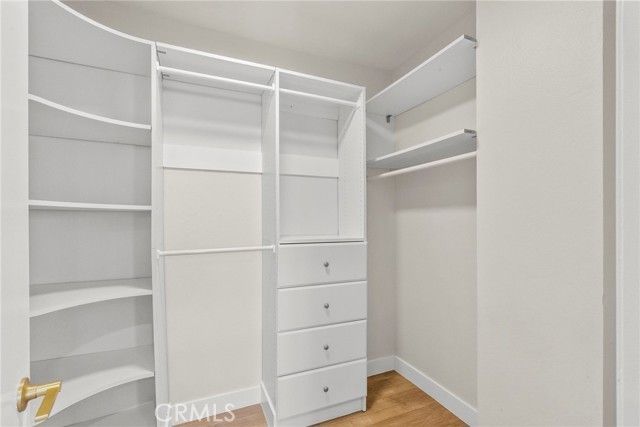 1807 10th 4, Santa Monica, CA 90404