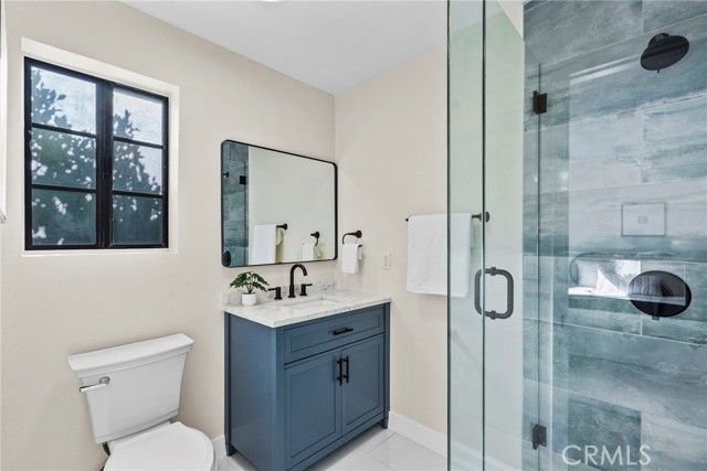 1807 10th 4, Santa Monica, CA 90404