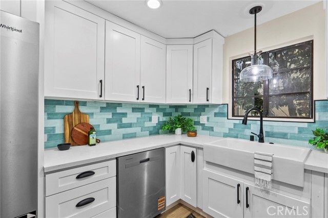 1807 10th 4, Santa Monica, CA 90404