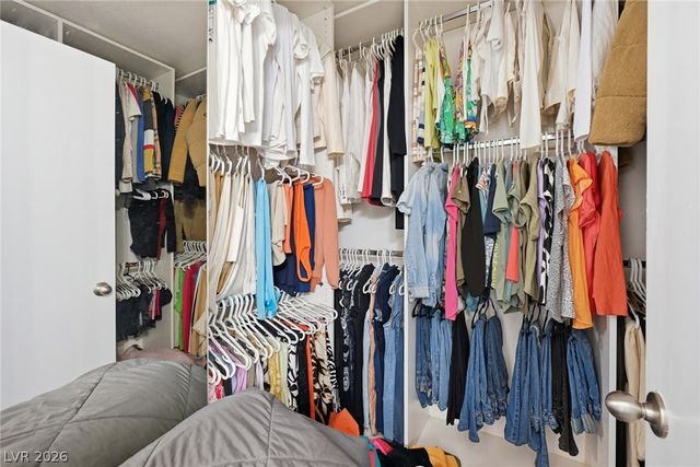 1501 Muinos Street, Las Vegas, NV 89117