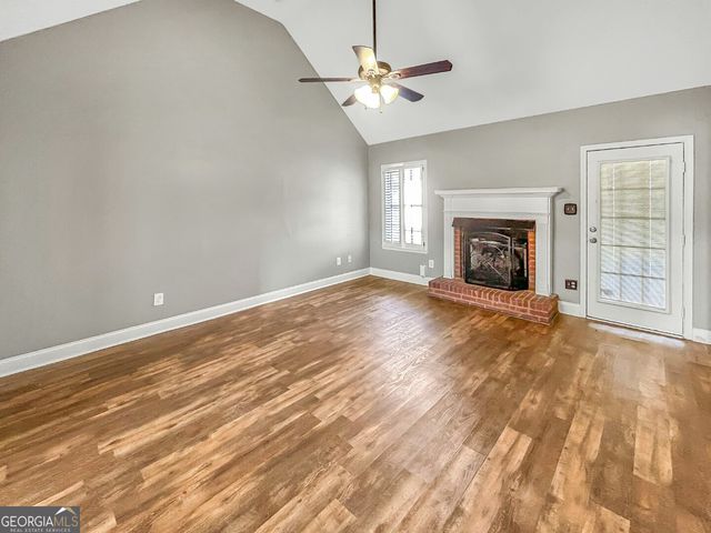 177 Gleneagle Drive, Byron, GA 31008