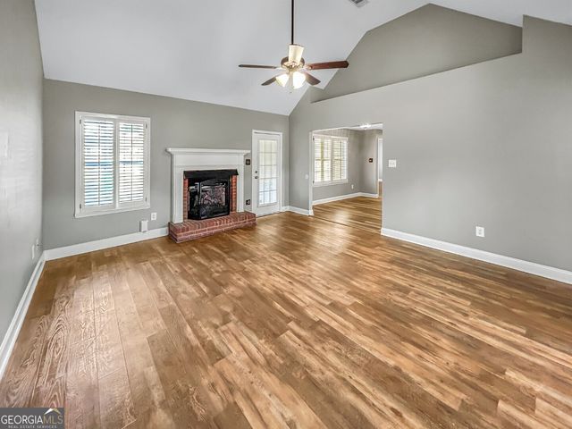 177 Gleneagle Drive, Byron, GA 31008