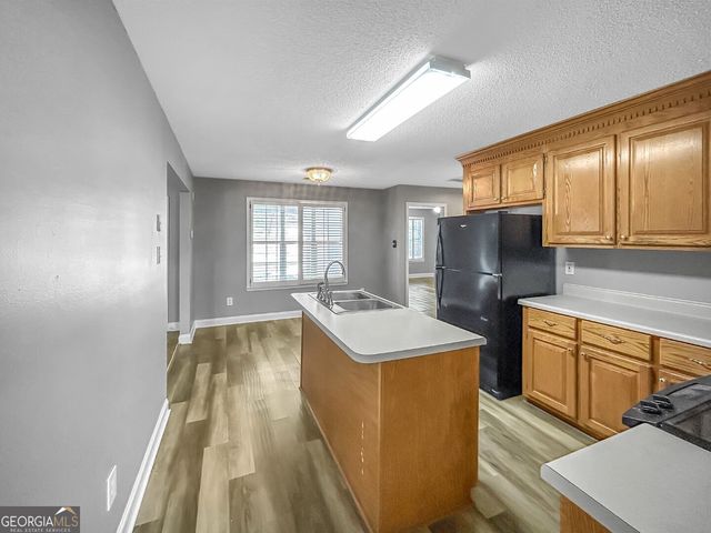 177 Gleneagle Drive, Byron, GA 31008