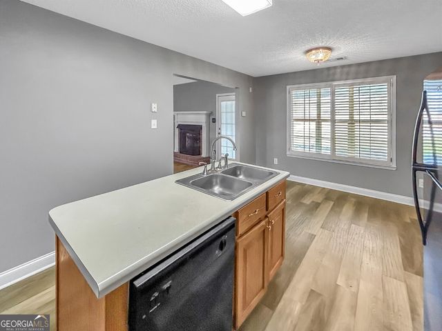 177 Gleneagle Drive, Byron, GA 31008