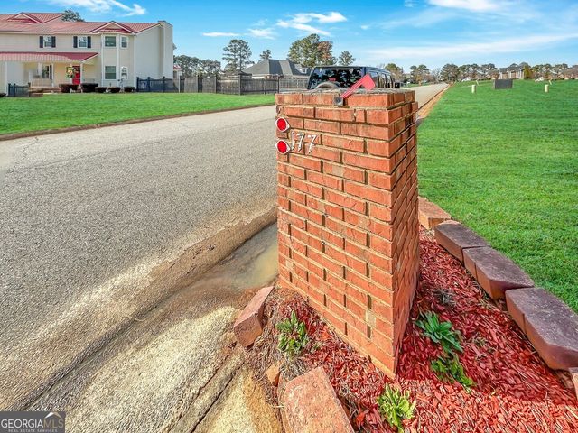 177 Gleneagle Drive, Byron, GA 31008