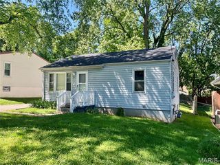 233 Buddie Avenue, St Louis, MO 63135