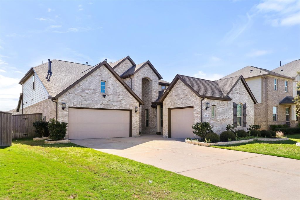 9626 Dancing Grass Drive, Richmond, TX 77406