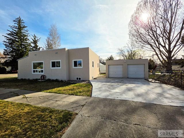315 S Birch Street, Blackfoot, ID 83221