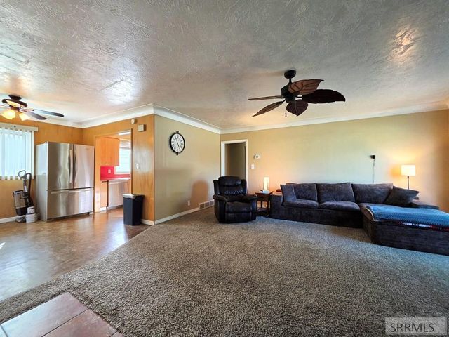 315 S Birch Street, Blackfoot, ID 83221